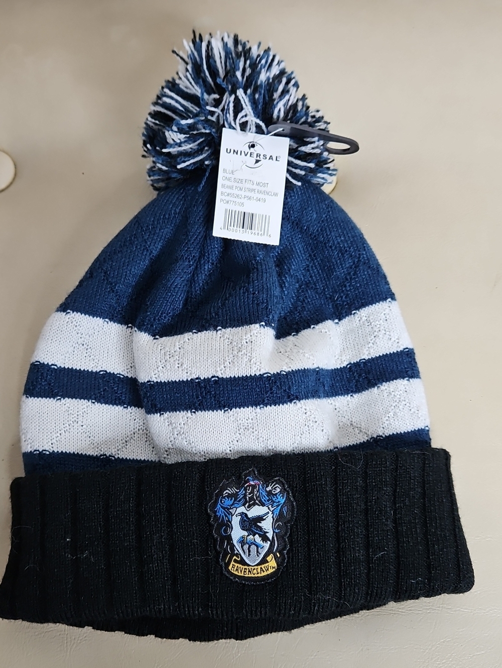 Wizarding World of Harry Potter Universal Studios Parks Ravenclaw Pom Beanie hat